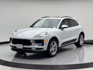 2020 Porsche Macan -'s photo