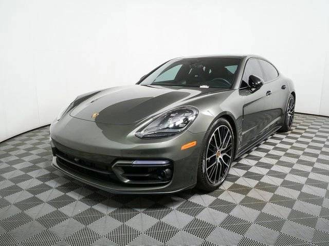 2023 Porsche Panamera GTS