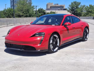 2020 Porsche Taycan Turbo's photo
