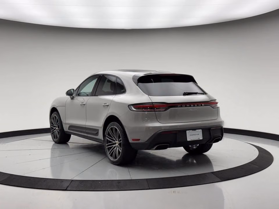 2026 Porsche Macan Base - Photo 19