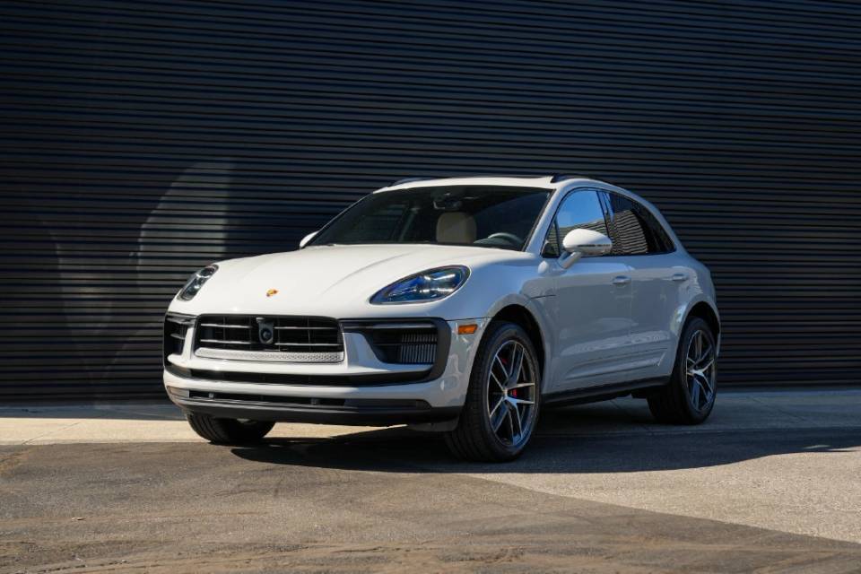 2026 Porsche Macan