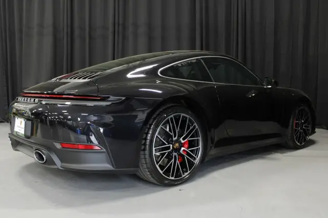 2026 Porsche 911 S - Photo 22
