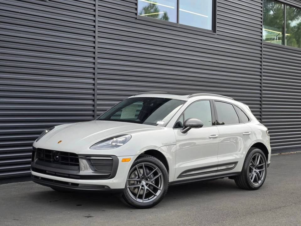 2026 Porsche Macan T