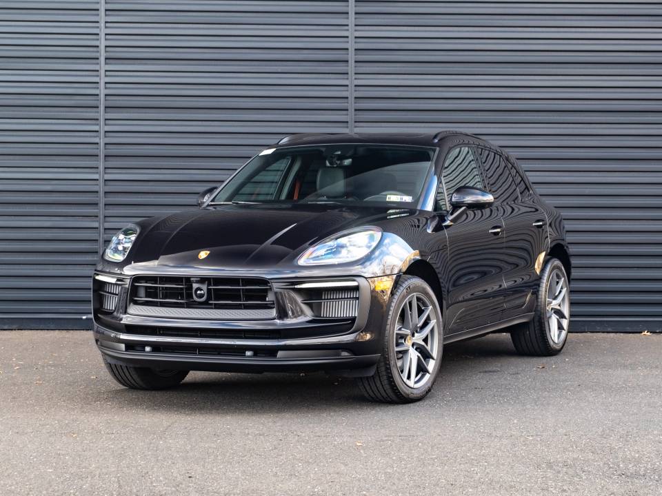2026 Porsche Macan
