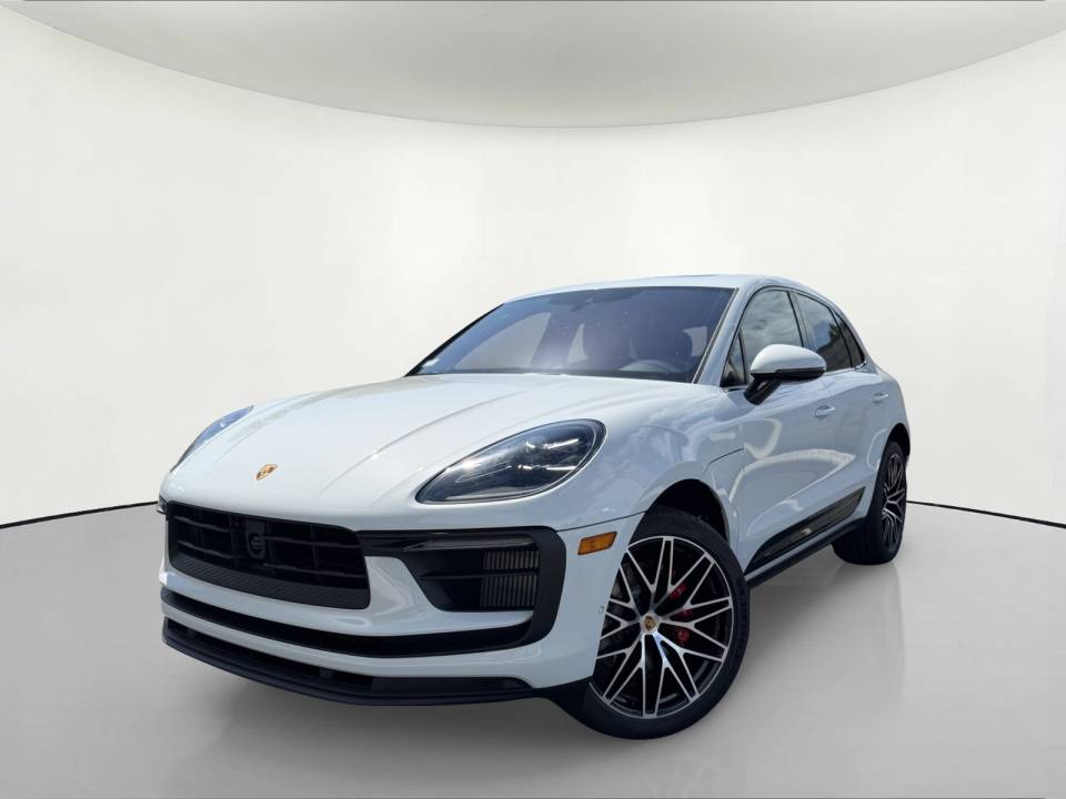 2026 Porsche Macan