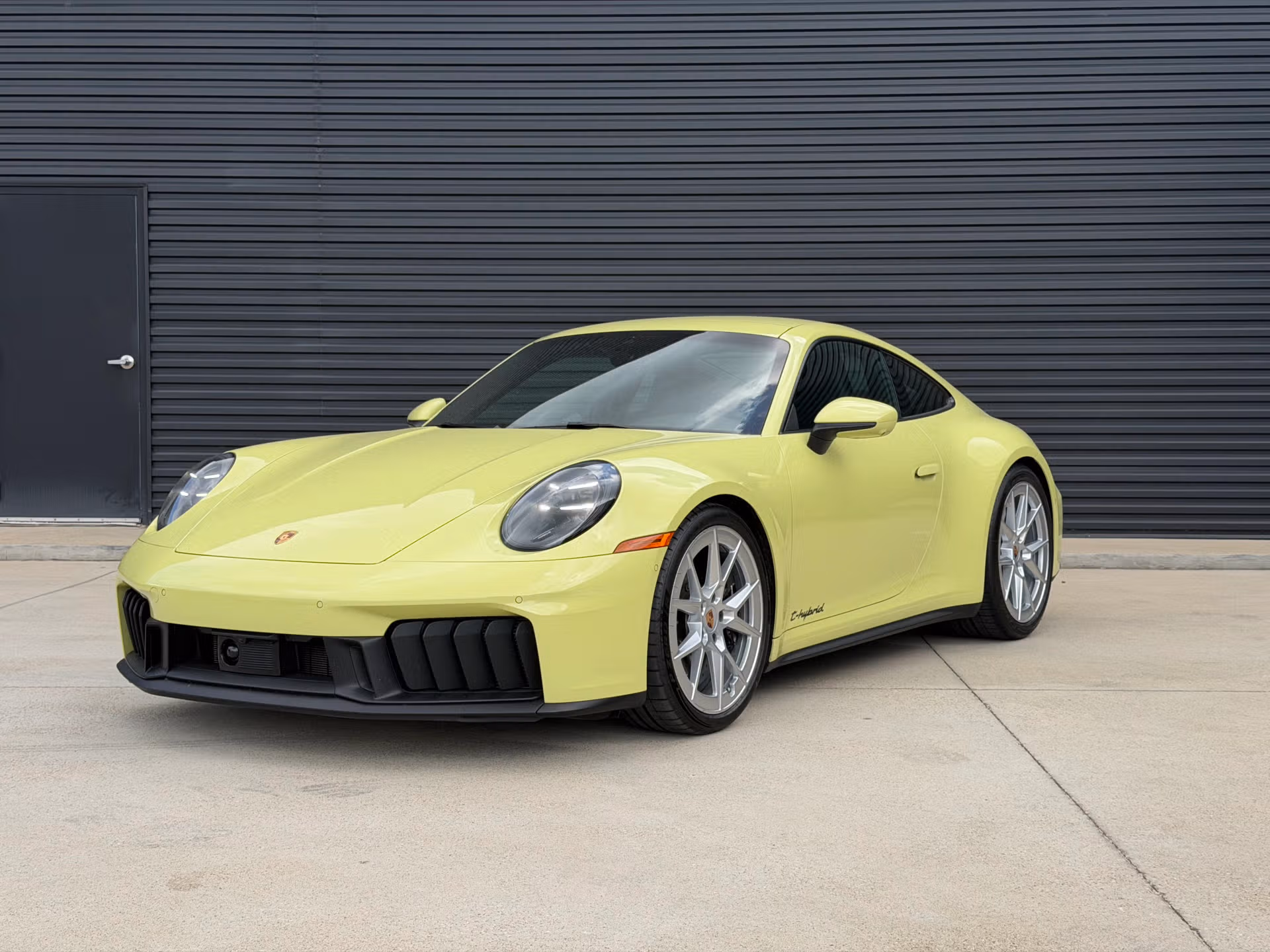 2025 Porsche 911 Carrera GTS (992 II)