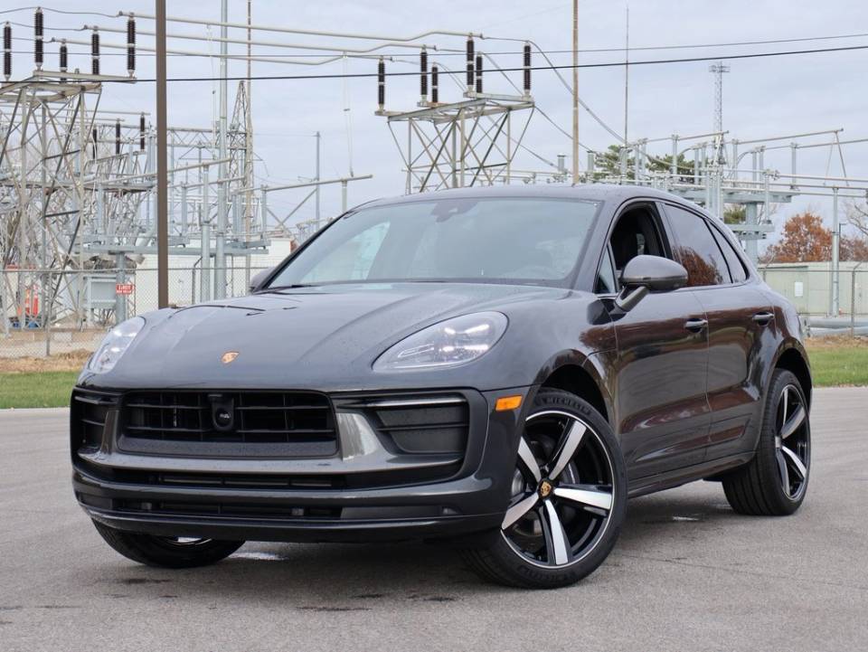 2026 Porsche Macan T