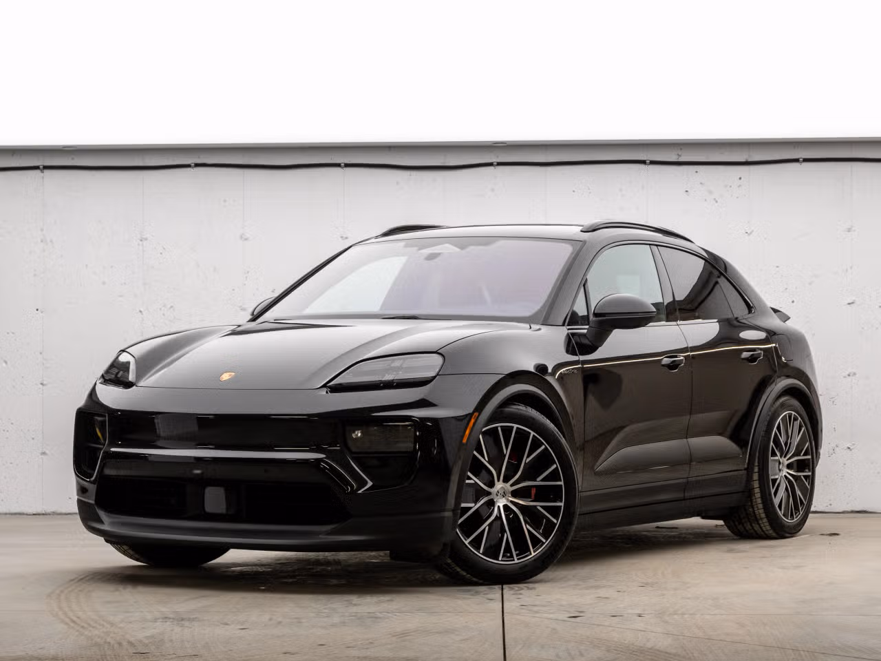 2026 Porsche Macan 4S Electric
