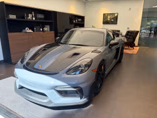 2024 Porsche 718 Cayman GT4 RS's photo
