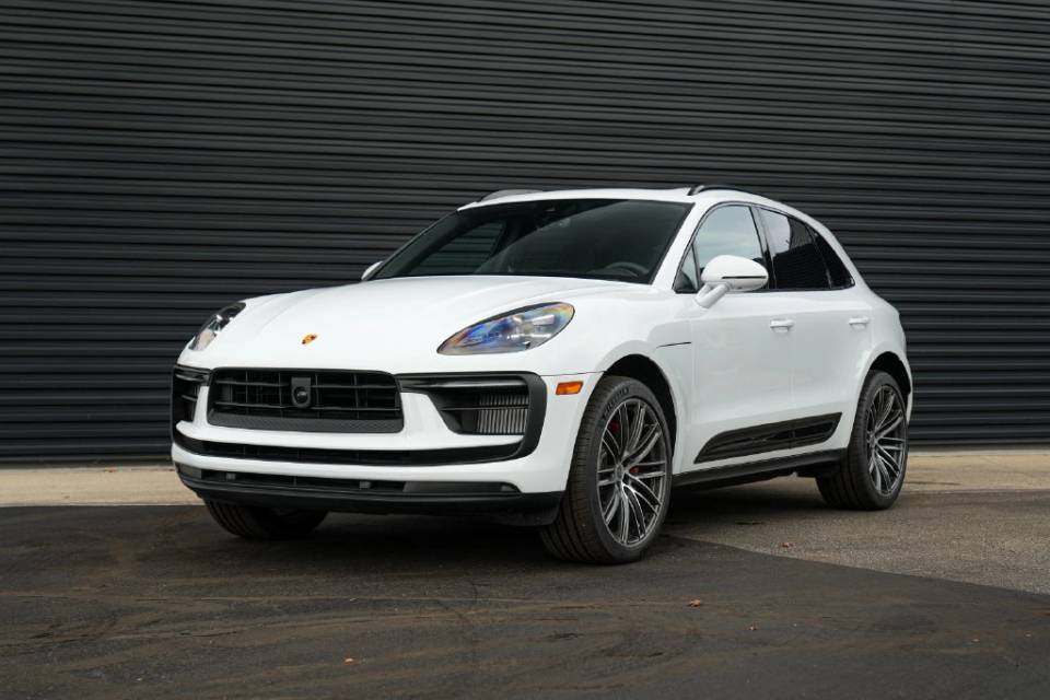 2026 Porsche Macan