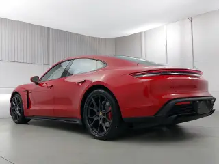 2026 Porsche Taycan GTS - Photo 21