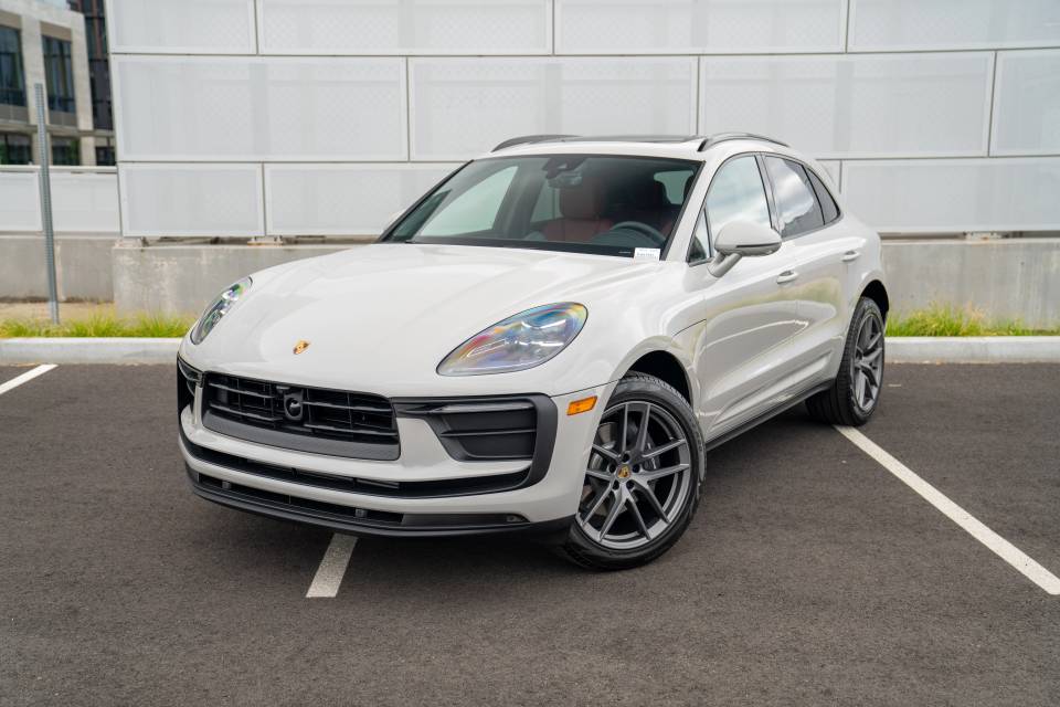 2026 Porsche Macan