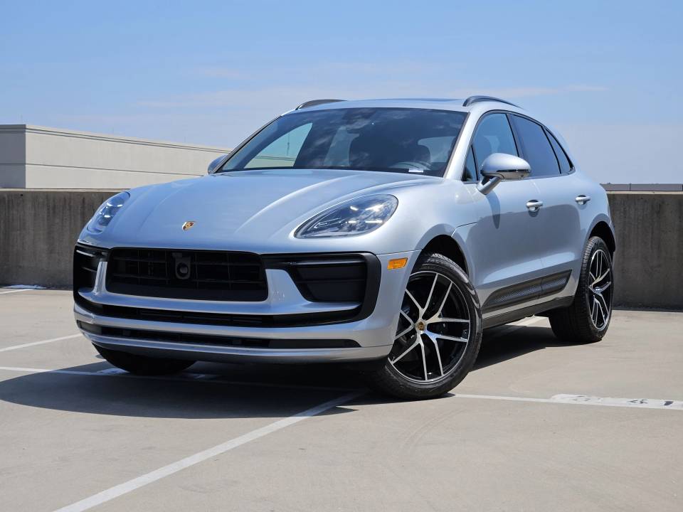 2026 Porsche Macan
