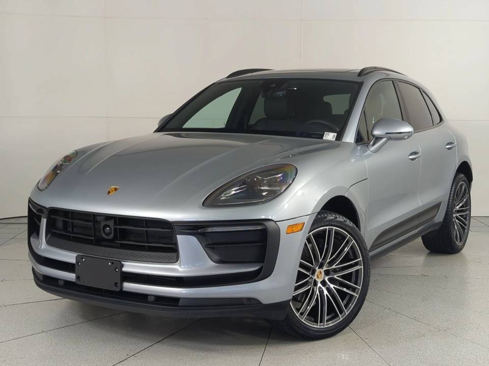 2026 Porsche Macan