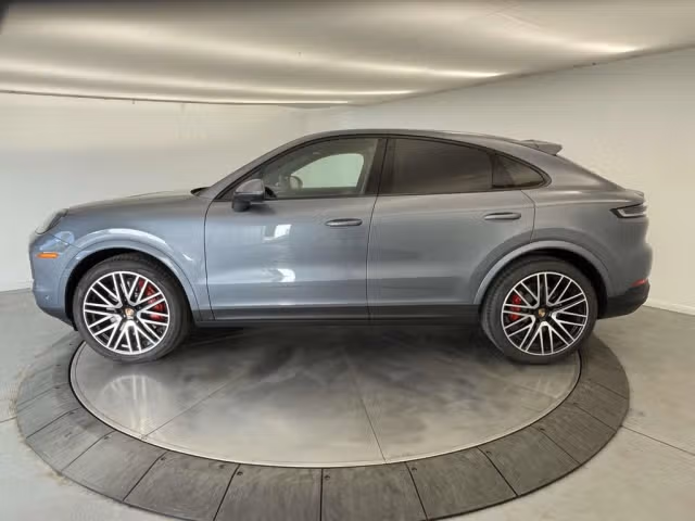 2026 Porsche Cayenne Coup S - Photo 10