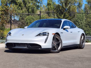 2023 Porsche Taycan Turbo S's photo