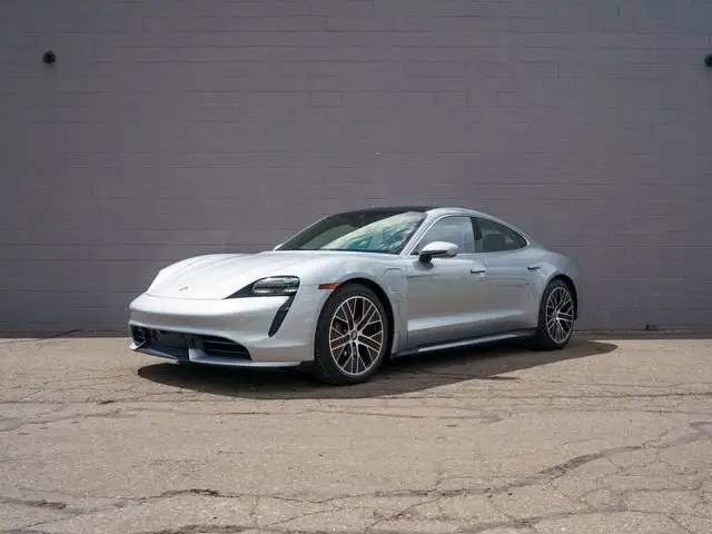 2020 Porsche Taycan Turbo