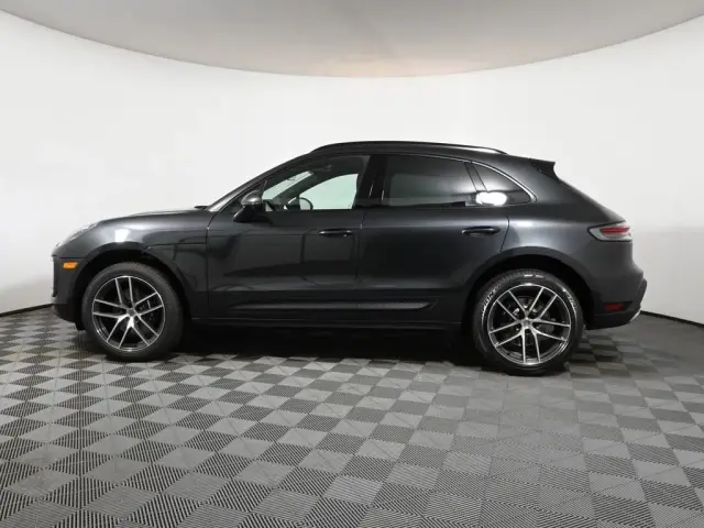 2026 Porsche Macan Base - Photo 14