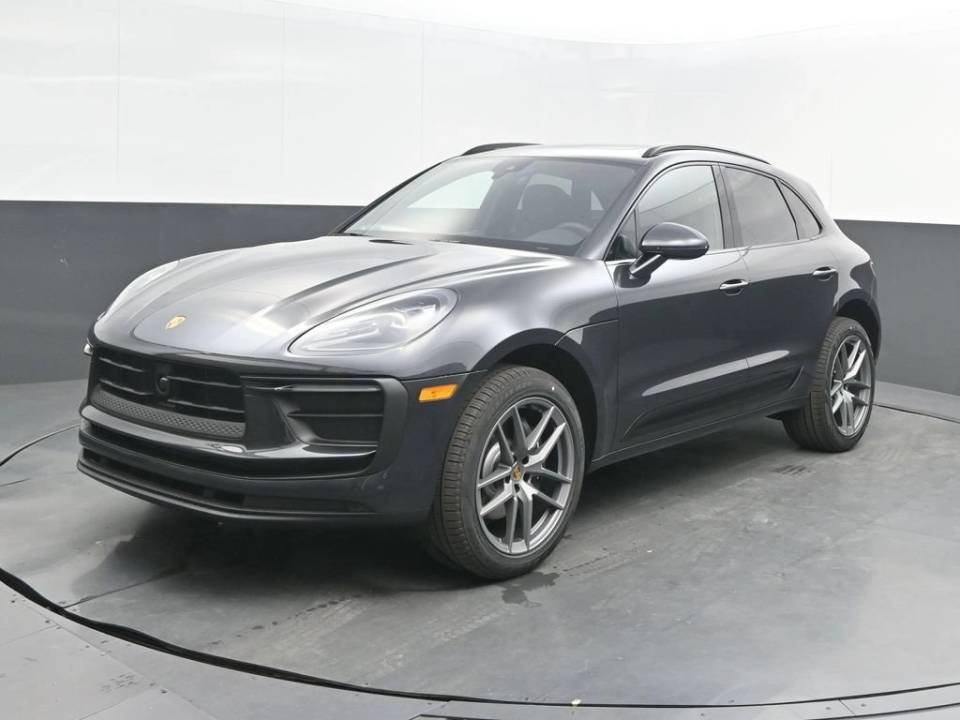 2026 Porsche Macan T