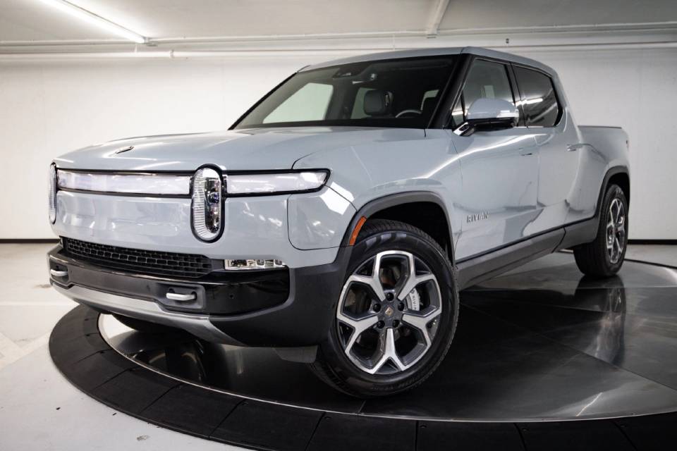 2024 Rivian R1T