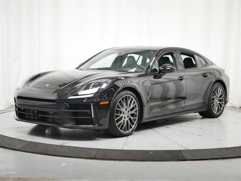 New Porsche Panamera 4 for sale at Porsche Minneapolis