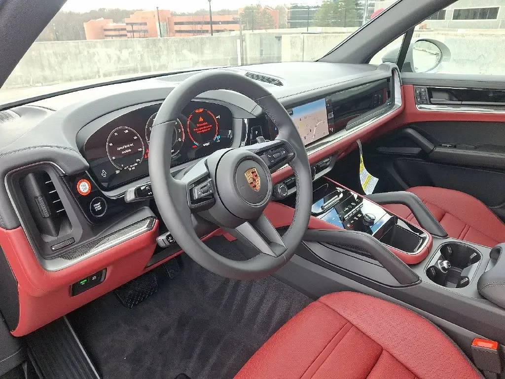 2026 Porsche Cayenne Base - Photo 32