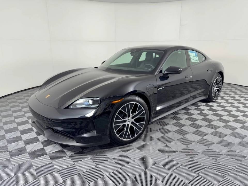 2026 Porsche Taycan 4