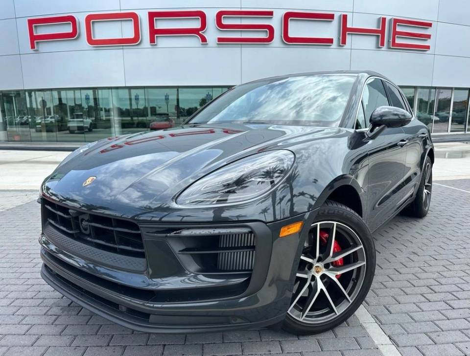2023 Porsche Macan S