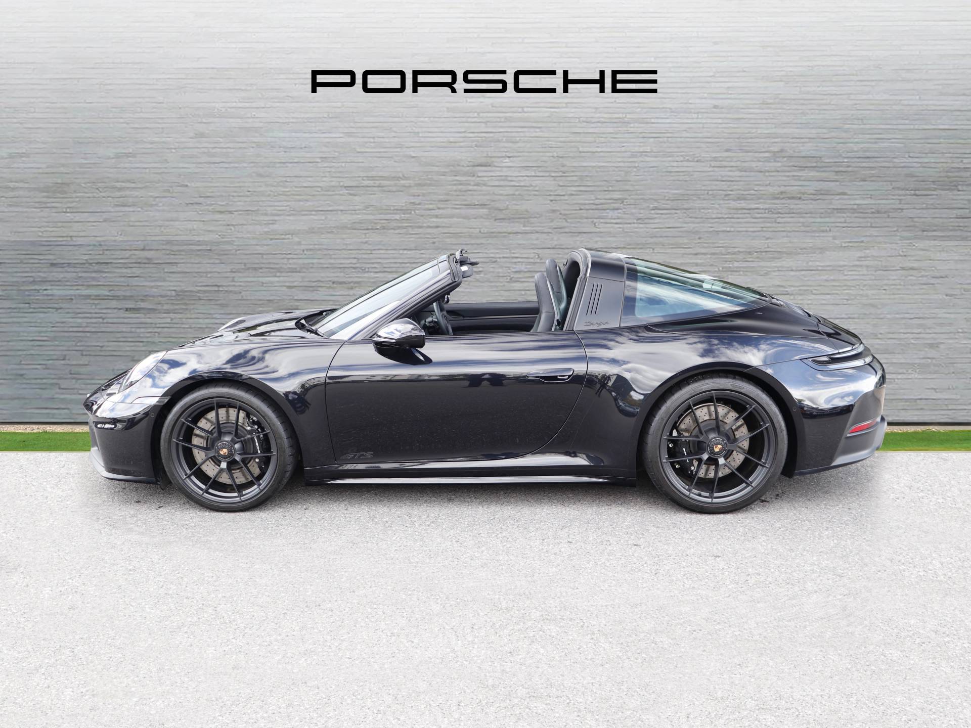 911 Targa 4 GTS, photo 2 of 39