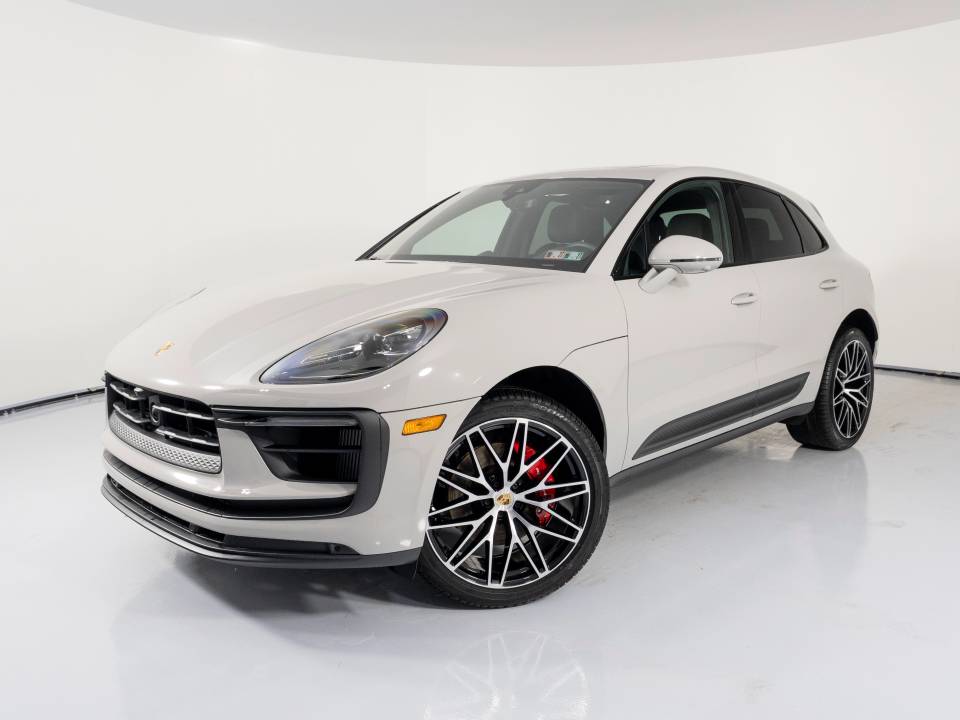 2026 Porsche Macan