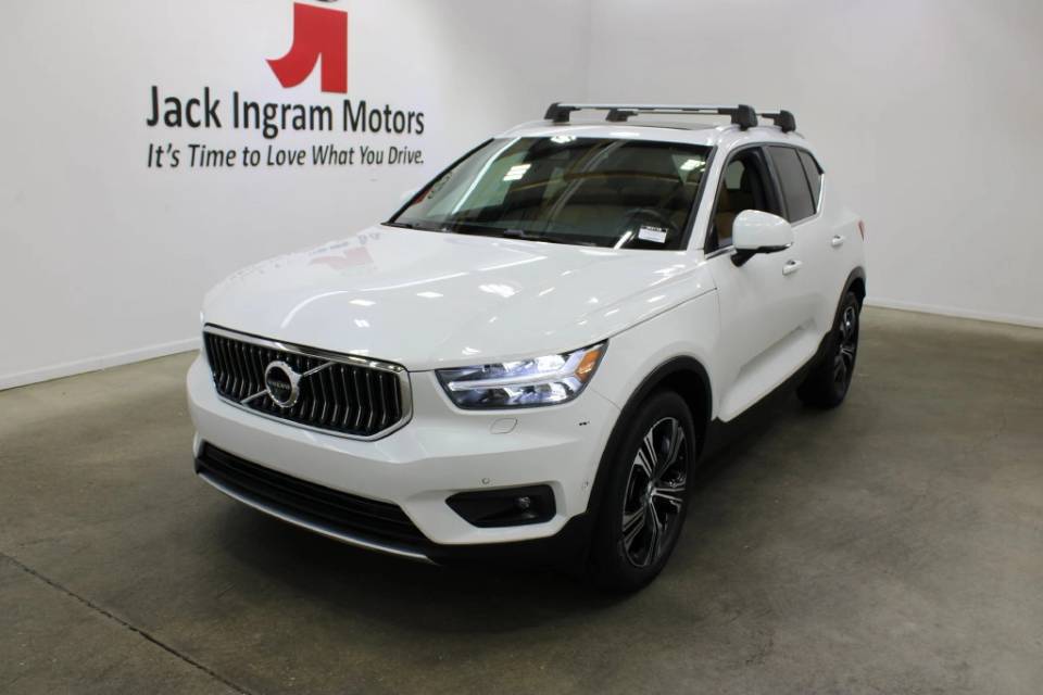 2022 Volvo XC40 Inscription