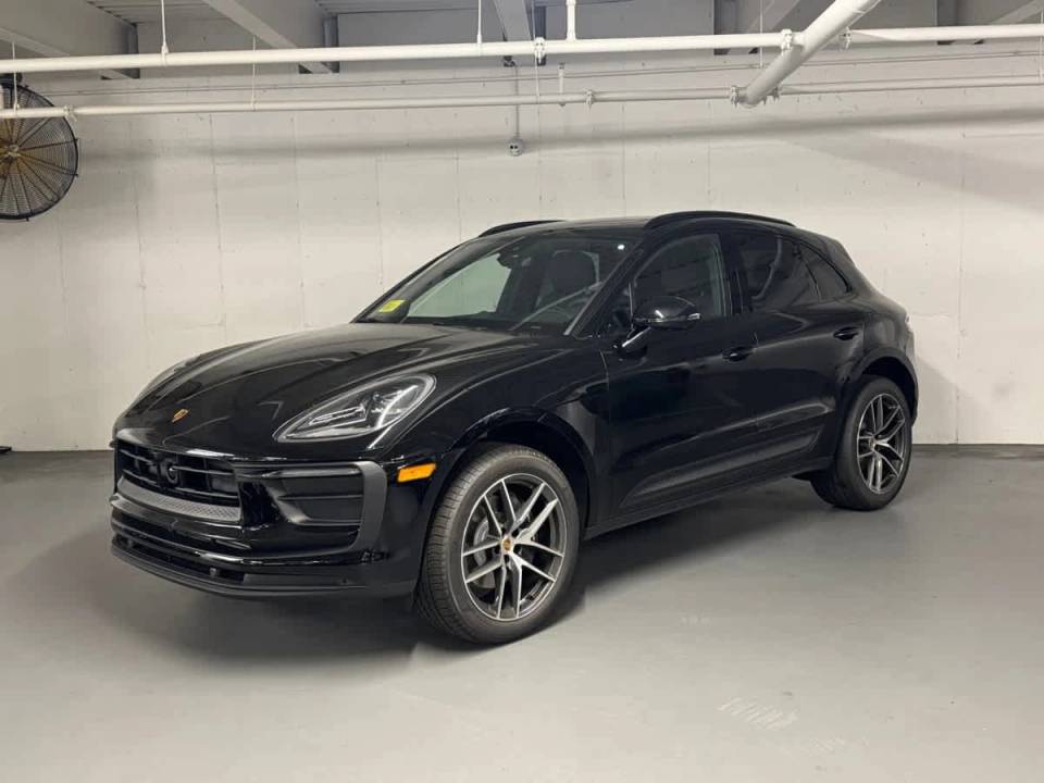 2026 Porsche Macan