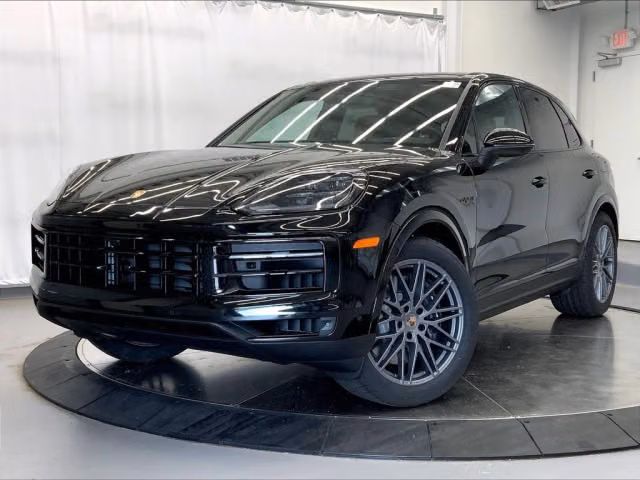 2026 Porsche Cayenne E-Hybrid - Photo 2