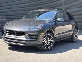 2026 Porsche Macan's photo