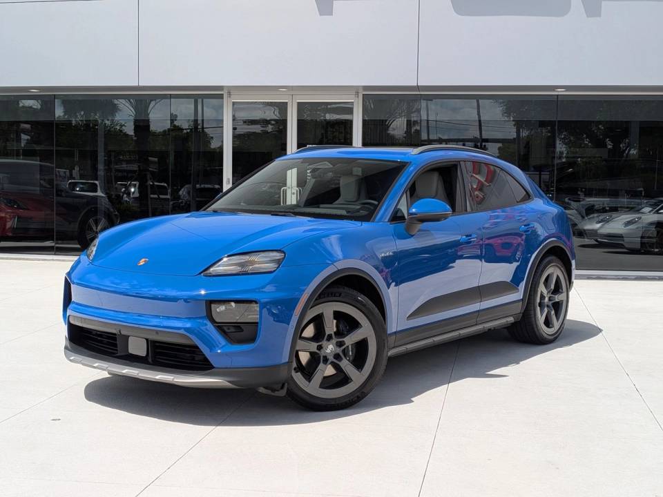 2026 Porsche Macan