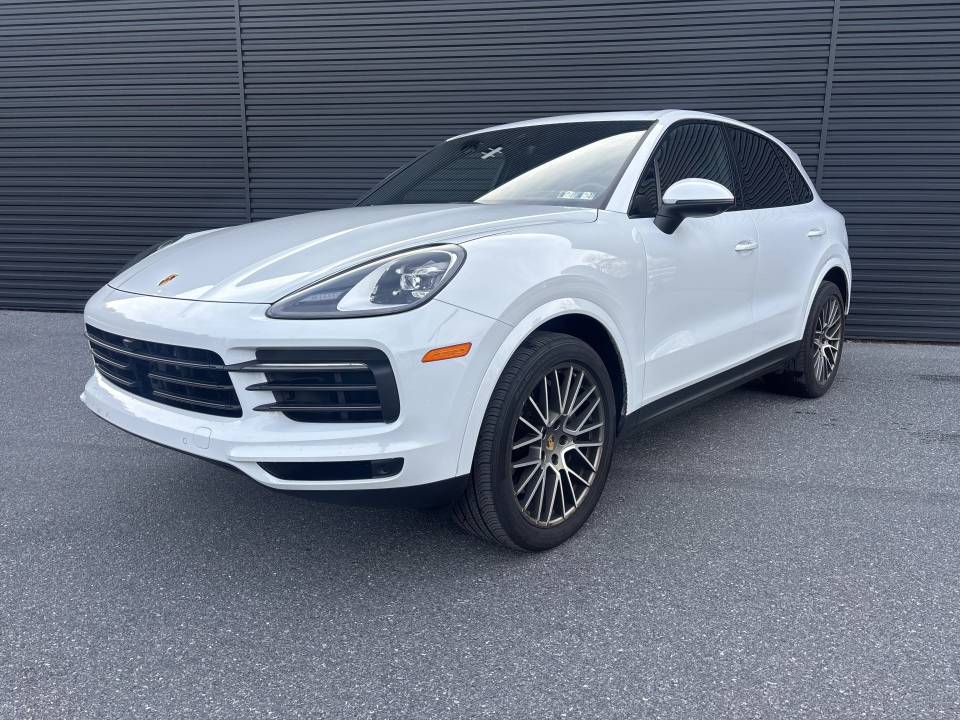 2023 Porsche Cayenne Base