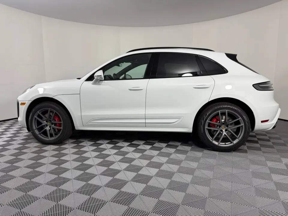 2026 Porsche Macan S - Photo 15