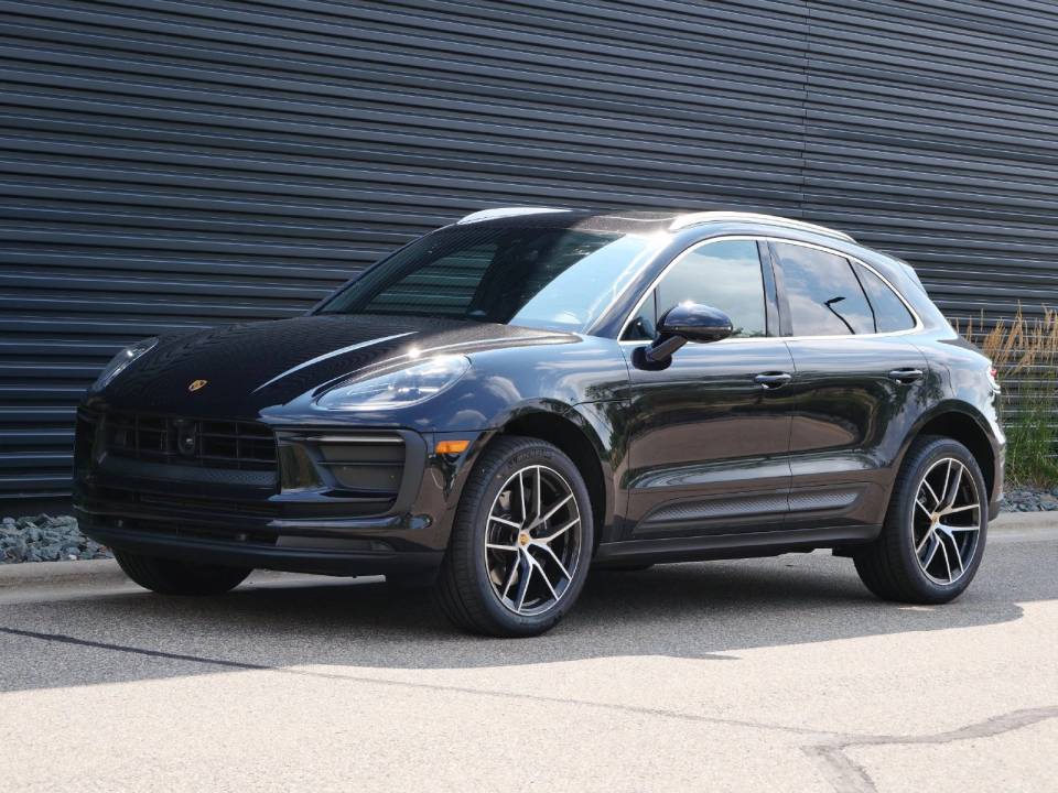 2026 Porsche Macan T