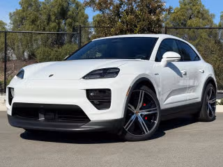 2025 Porsche Macan