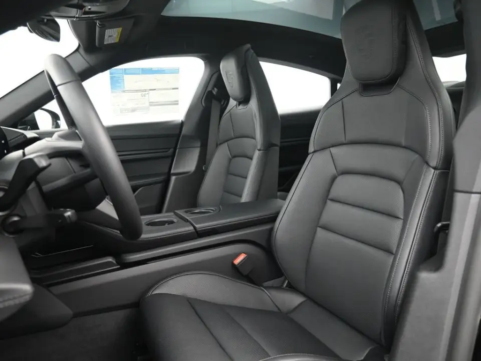 2026 Porsche Taycan Base - Photo 39