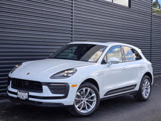 2025 Porsche Macan