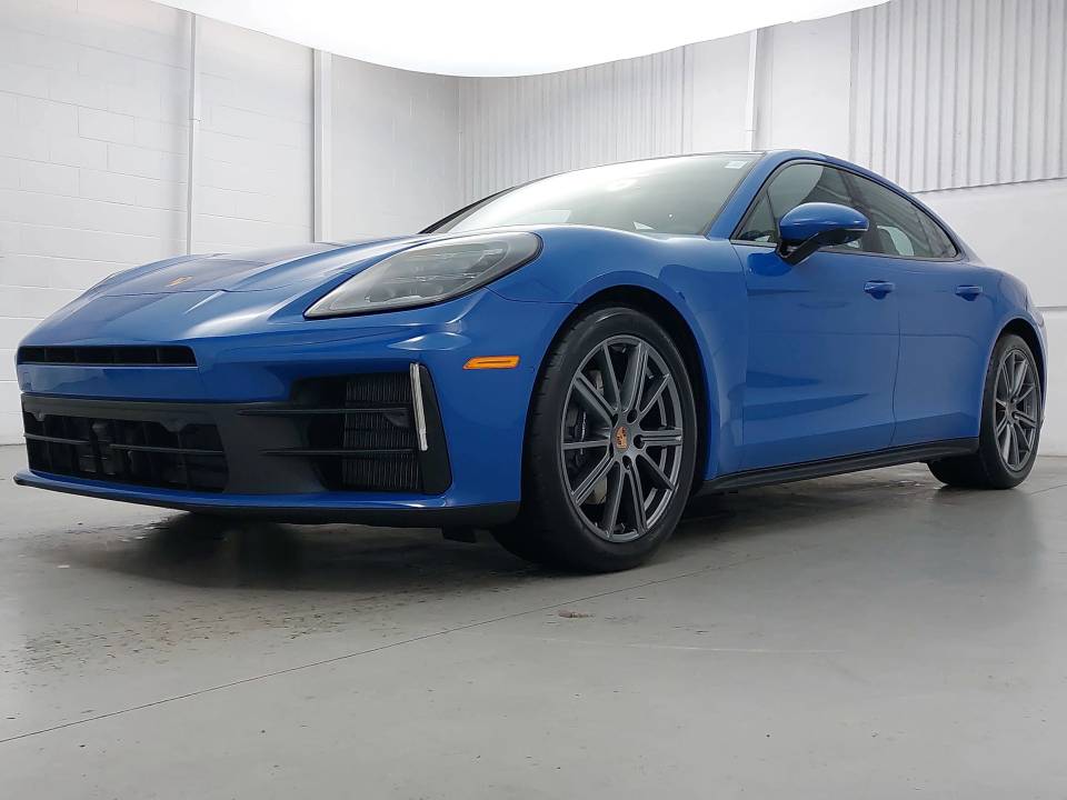 2026 Porsche Panamera
