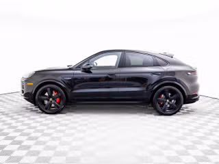 2026 Porsche Cayenne Coup S E-Hybrid - Photo 9