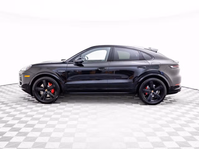 2026 Porsche Cayenne Coup S E-Hybrid - Photo 10
