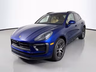 2026 Porsche Macan T's photo