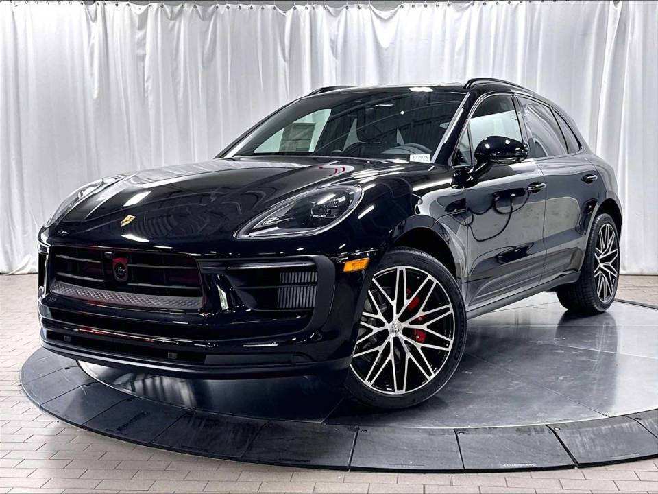 2026 Porsche Macan