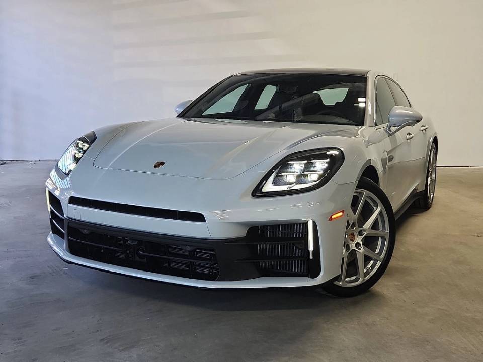 2026 Porsche Panamera