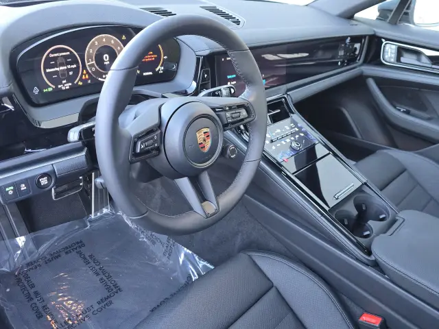 2026 Porsche Panamera Base - Photo 30