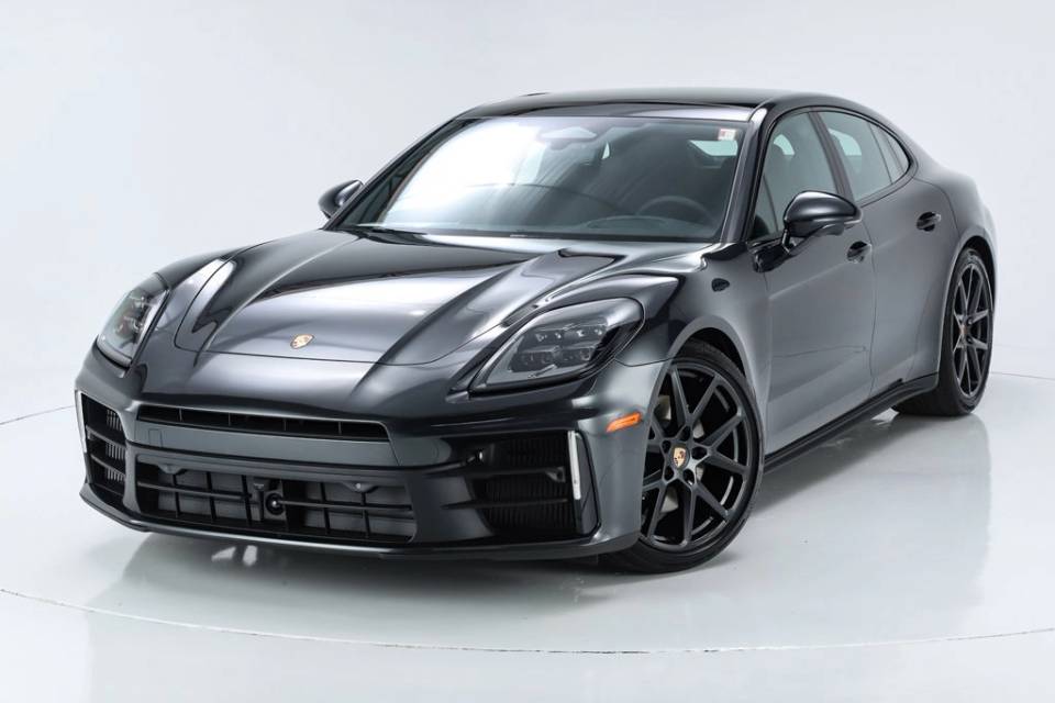 2026 Porsche Panamera