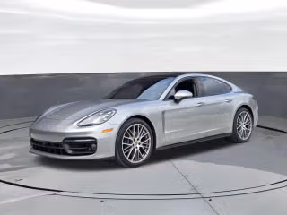 2023 Porsche Panamera 4 Platinum Edition's photo